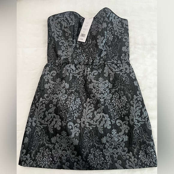 Floral Jacquard Metallic Strapless Dress French Connection NWT - Picture 2 of 3